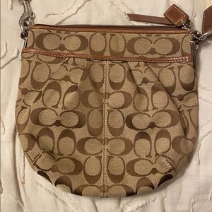 Coach Cross Body Bag-used (fair/good condition)